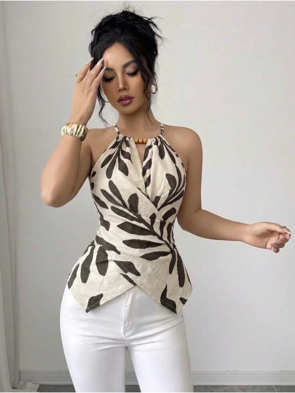 NWT Halter Neck Leaf Print Wrap Top in Cream and Dark Brown - Picture 4 of 4